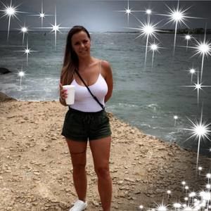 Meet your Posher, Sandy